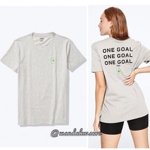 NEW💕VS PINK PELOTONIA “ONE GOAL” 2020 CAMPUS TEE